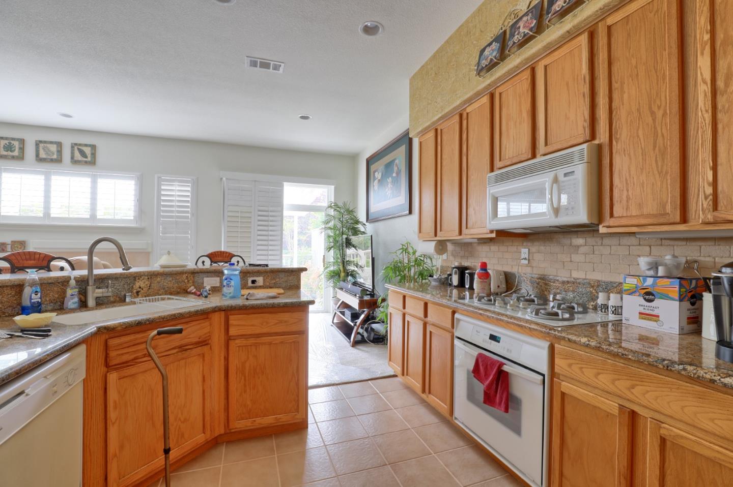 Photo #12: ML82052391 Listing: Photo #12