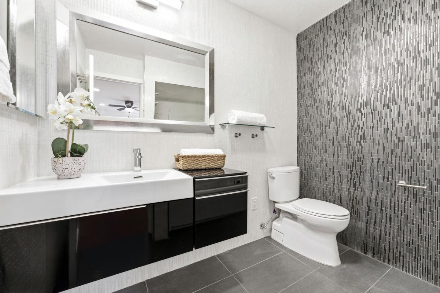 Photo #26: ML82052394 Listing: Photo #26