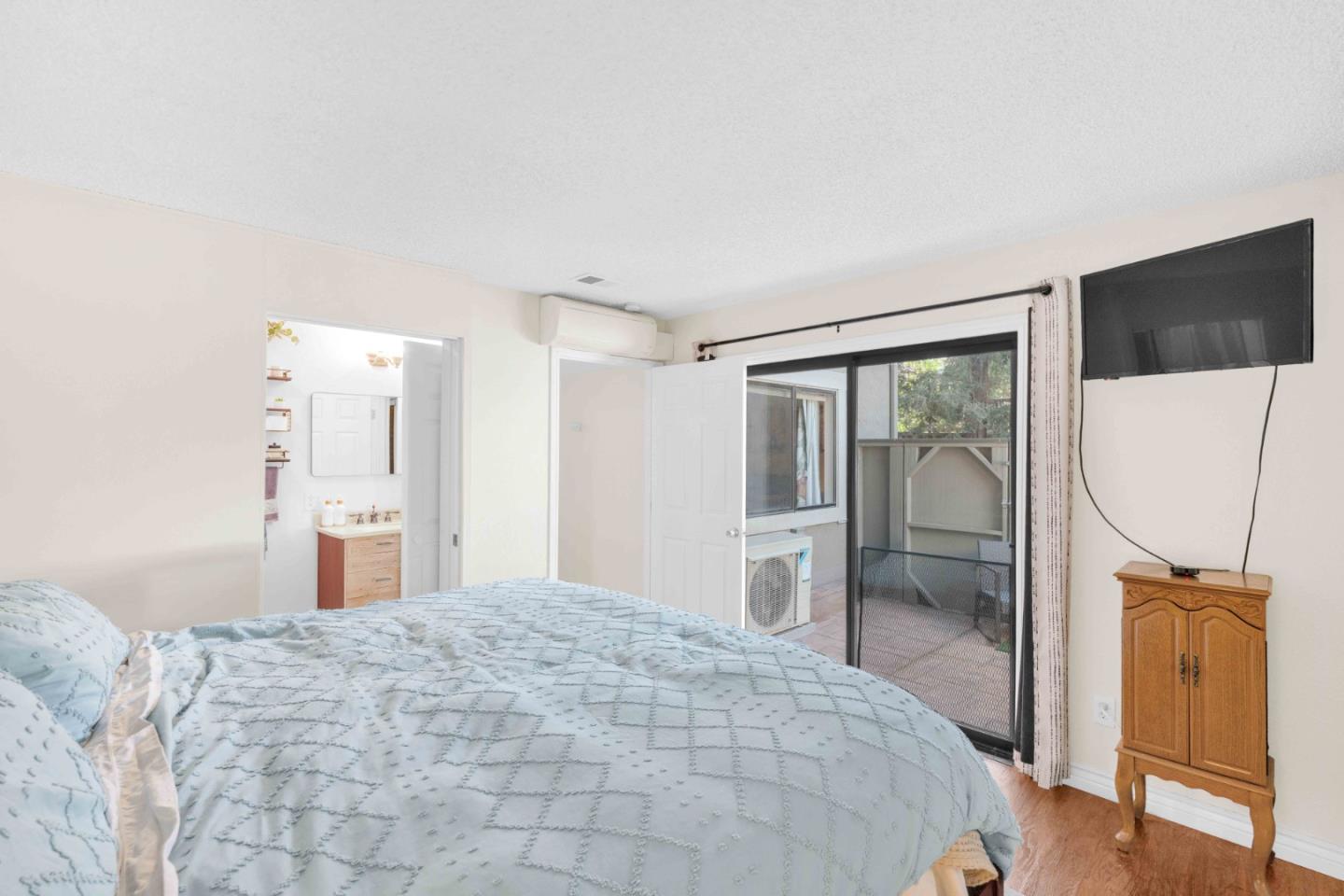Photo #13: ML82052398 Listing: Photo #13