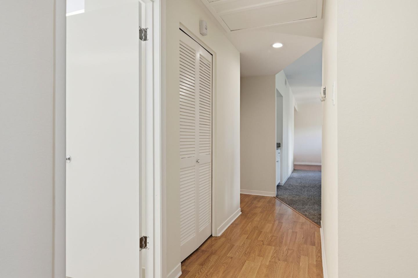 Photo #20: ML82052411 Listing: Photo #20