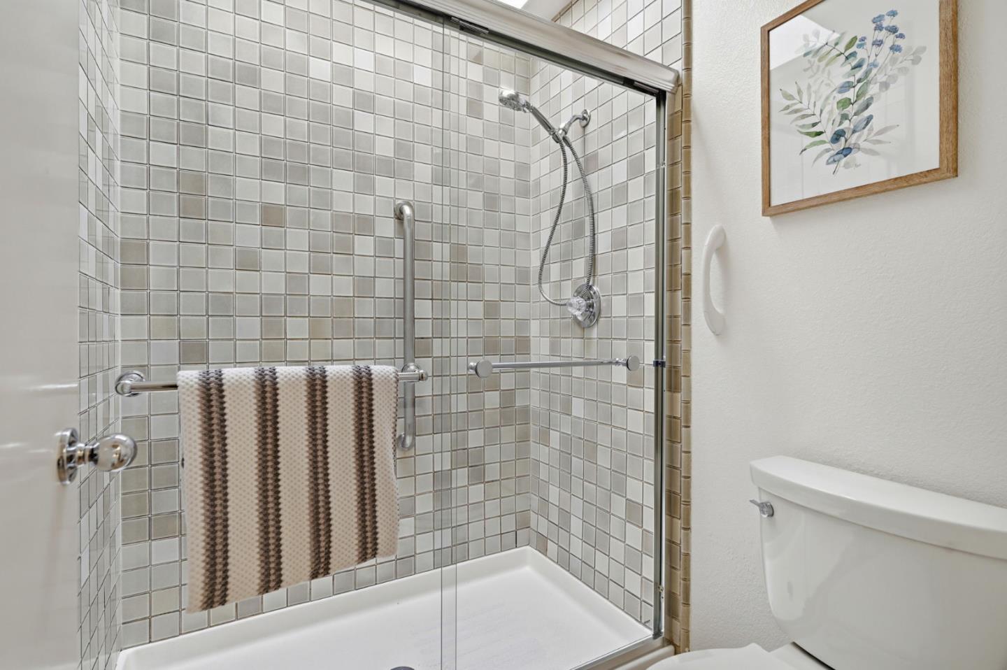 Photo #29: ML82052411 Listing: Photo #29