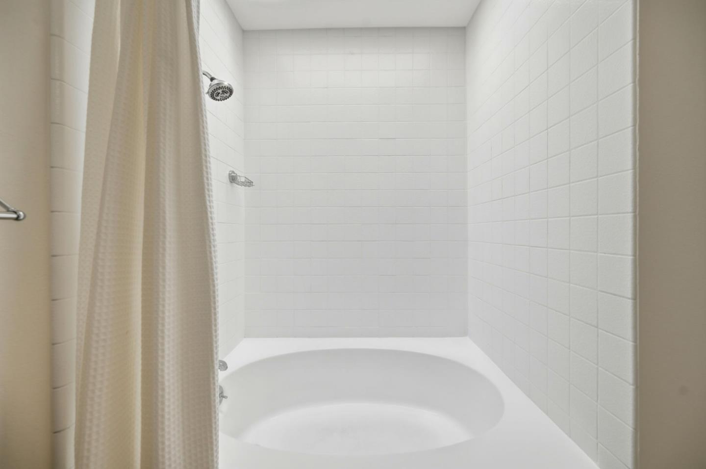 Photo #31: ML82052411 Listing: Photo #31