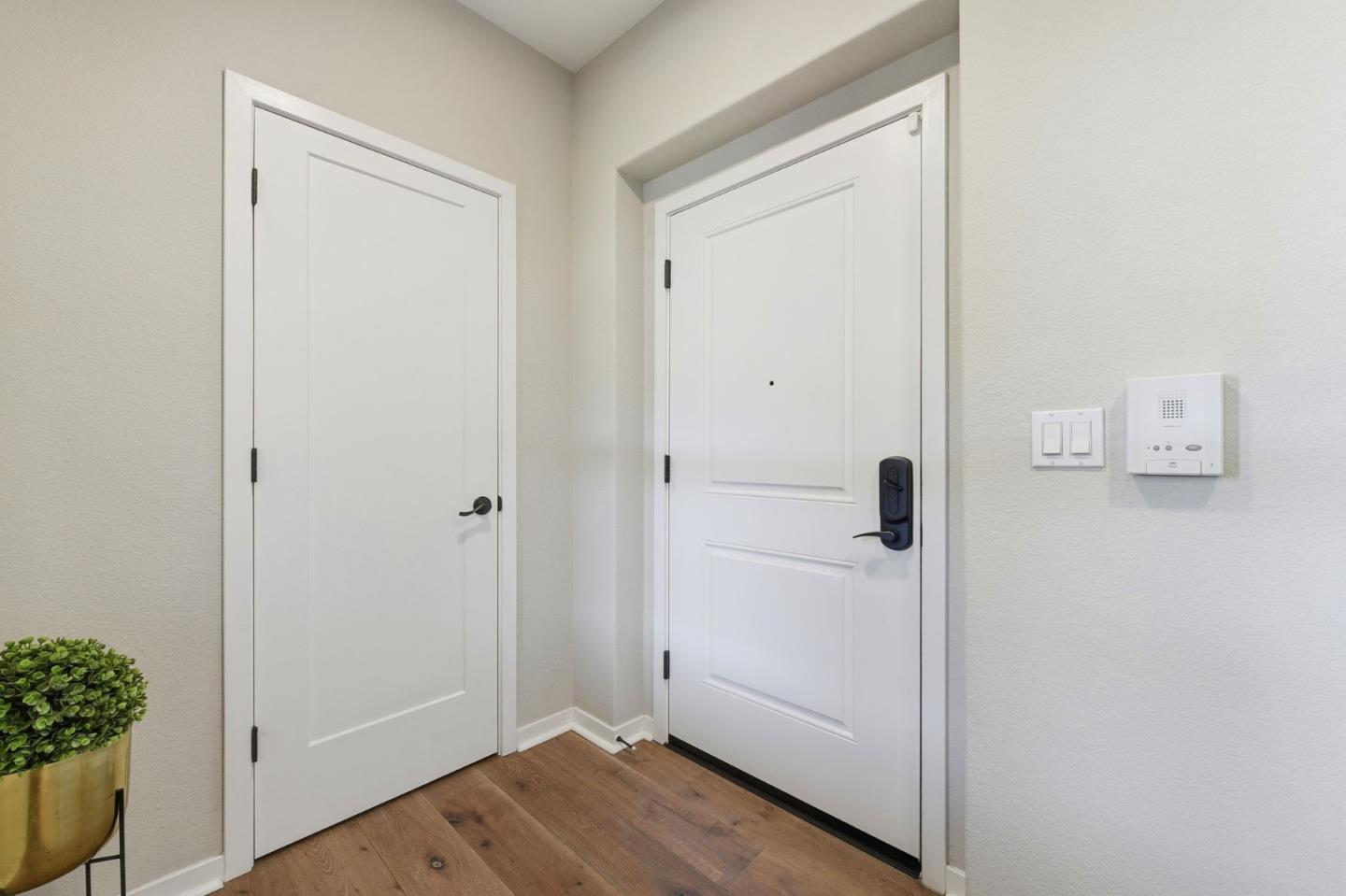 Photo #9: ML82052495 Listing: Photo #9