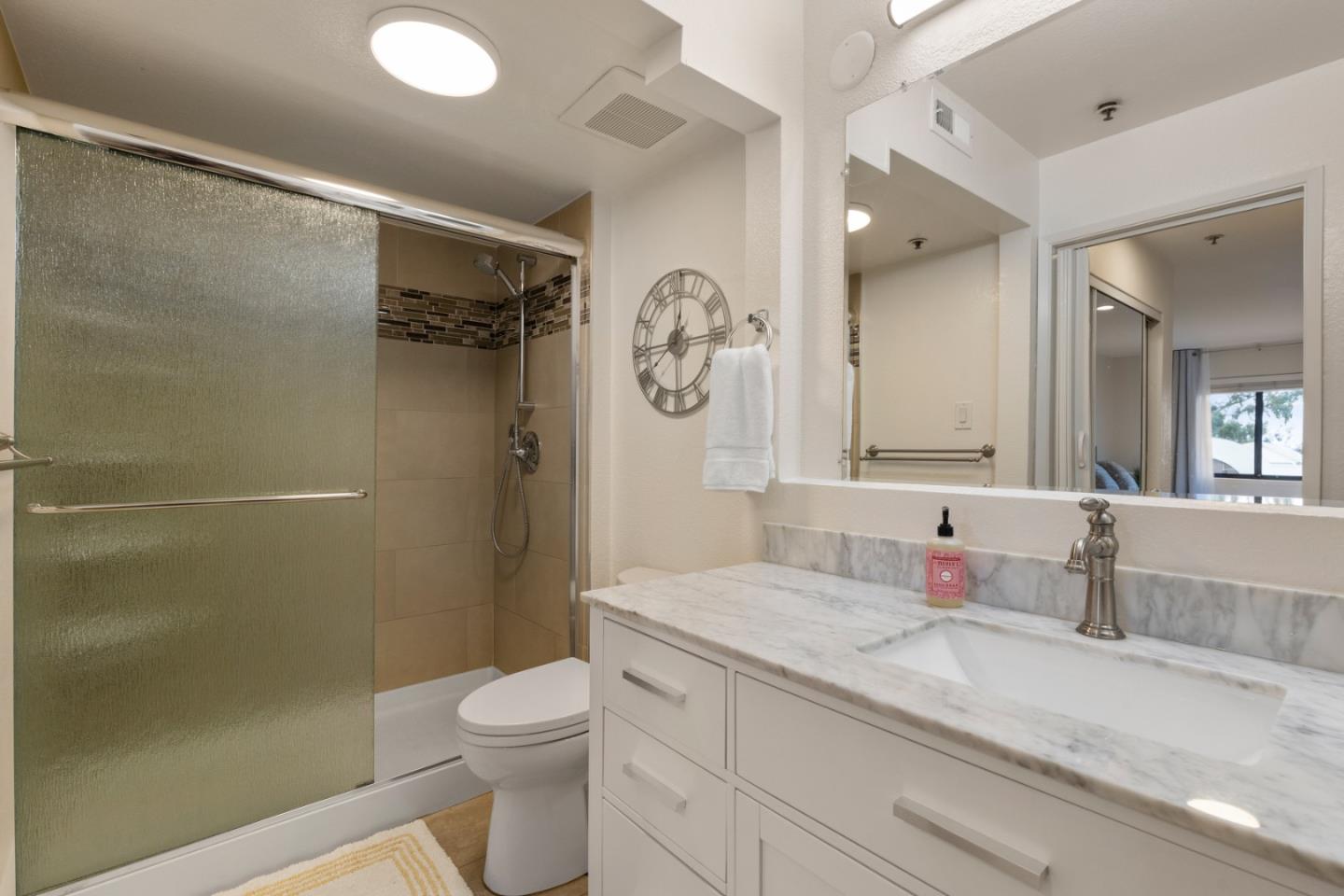 Photo #15: ML82052503 Listing: Photo #15