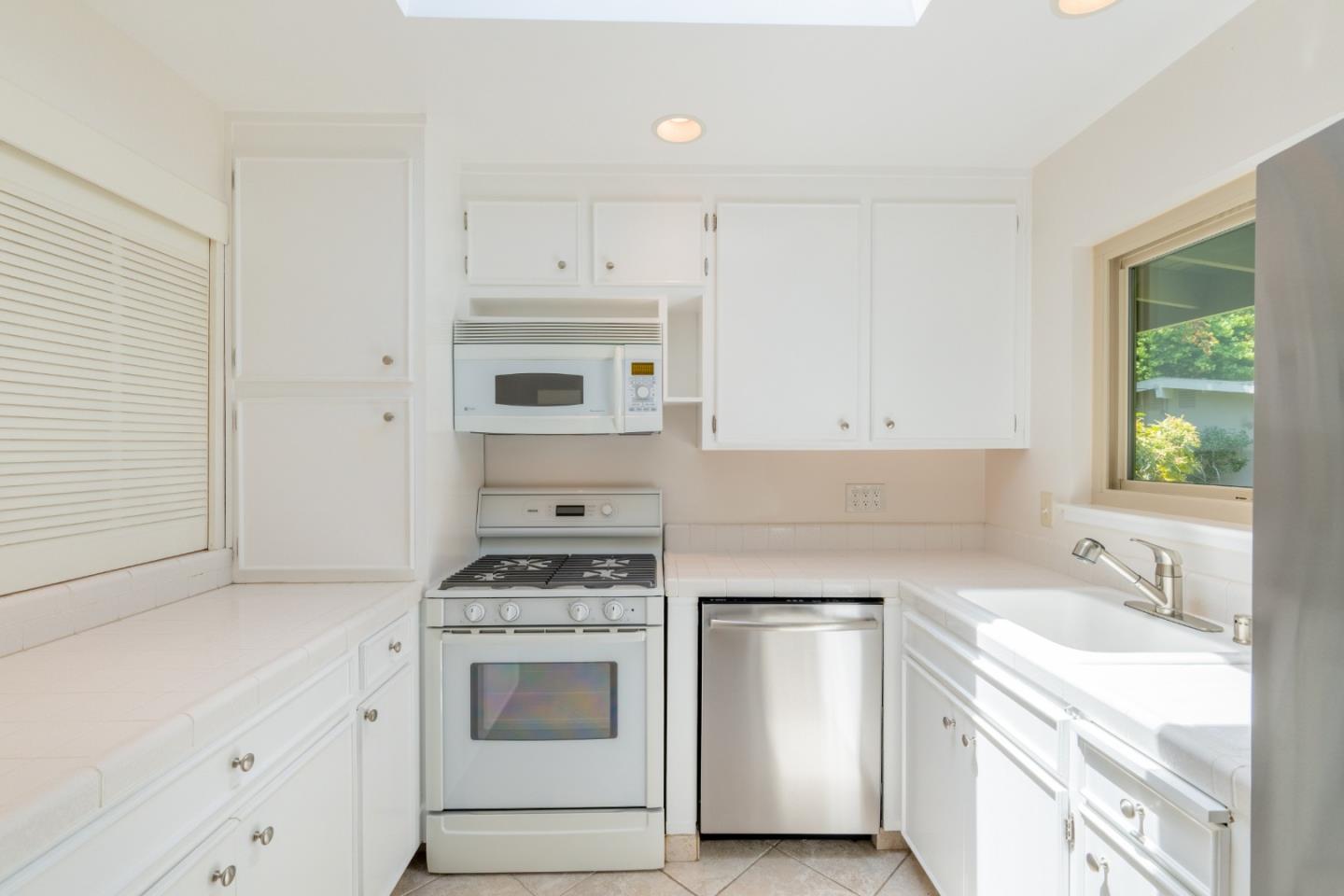 14 Hacienda Carmel, Carmel, CA 93923, Photo 4