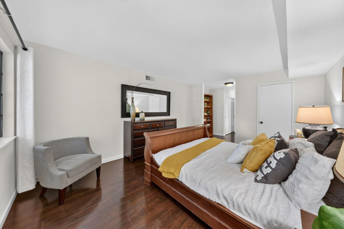 Photo #22: ML82052642 Listing: Photo #22