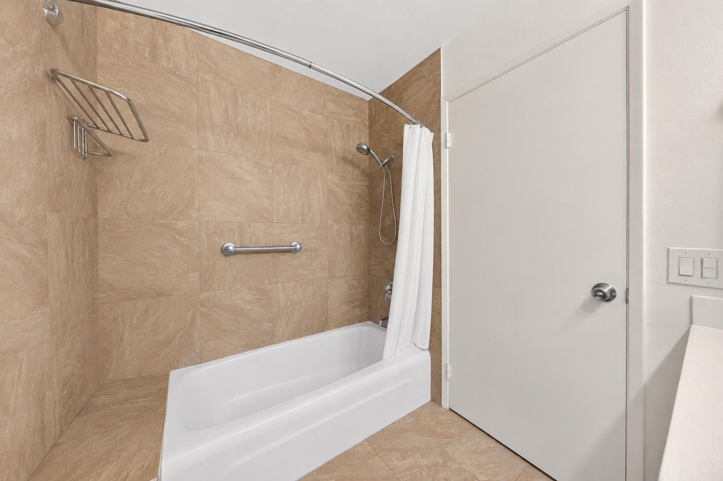 Photo #24: ML82052642 Listing: Photo #24