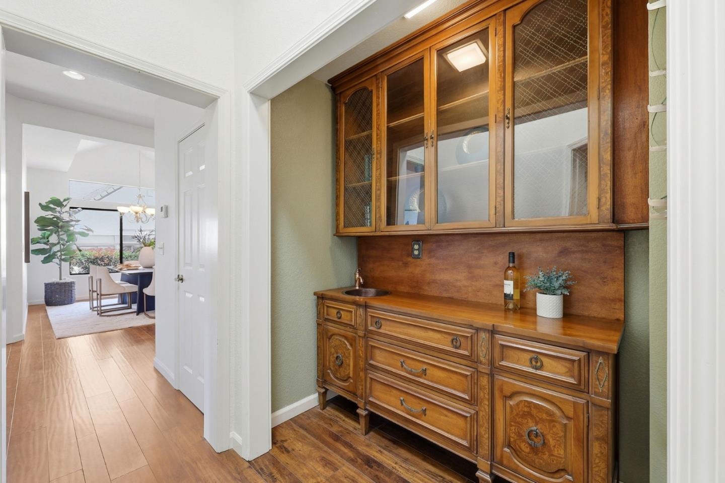 Photo #10: ML82052686 Listing: Photo #10
