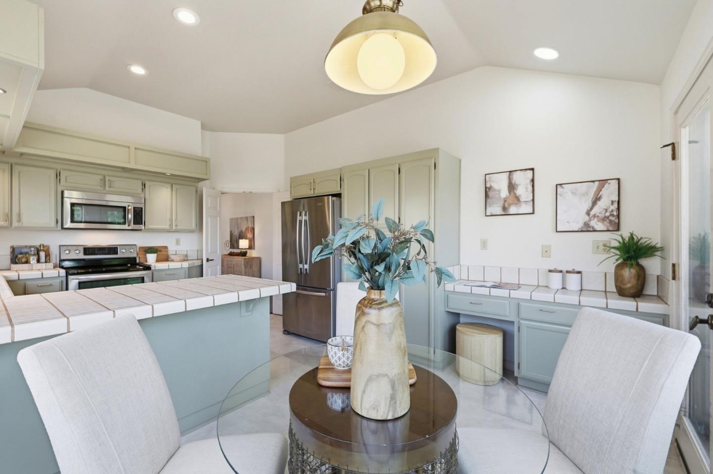 Photo #16: ML82052686 Listing: Photo #16