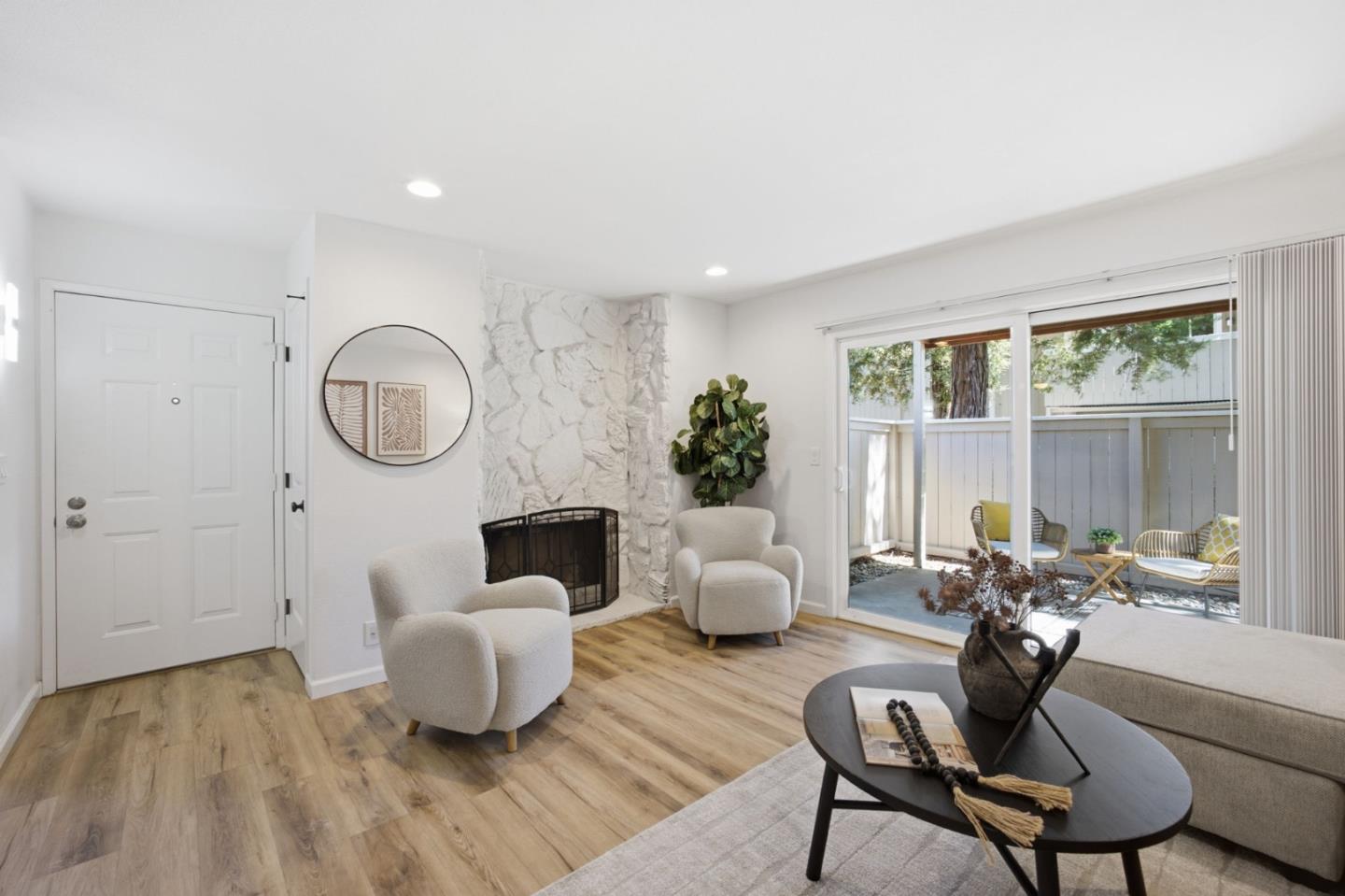 Photo #6: ML82052725 Listing: Photo #6