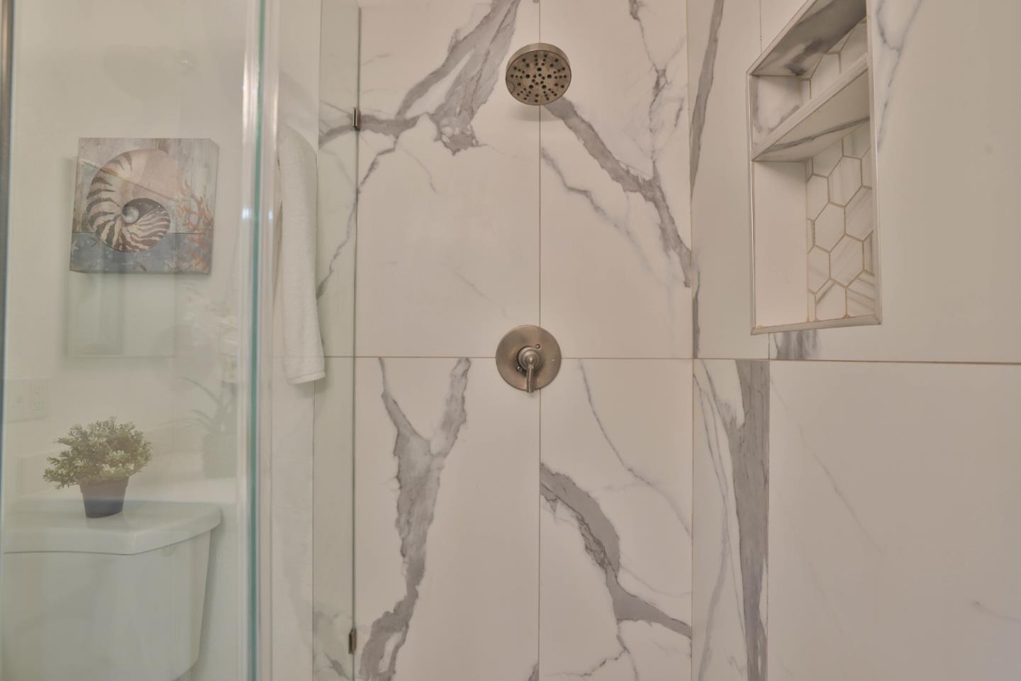 Photo #25: ML82052733 Listing: Photo #25