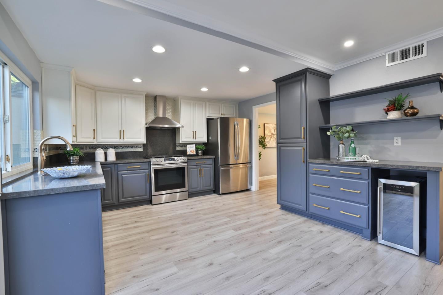 Photo #9: ML82052733 Listing: Photo #9