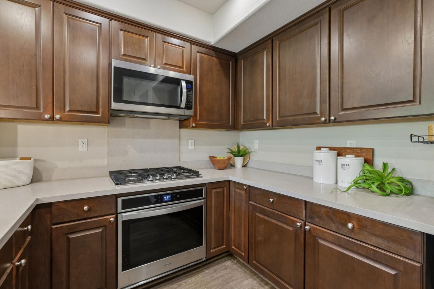 Photo #15: ML82052738 Listing: Photo #15