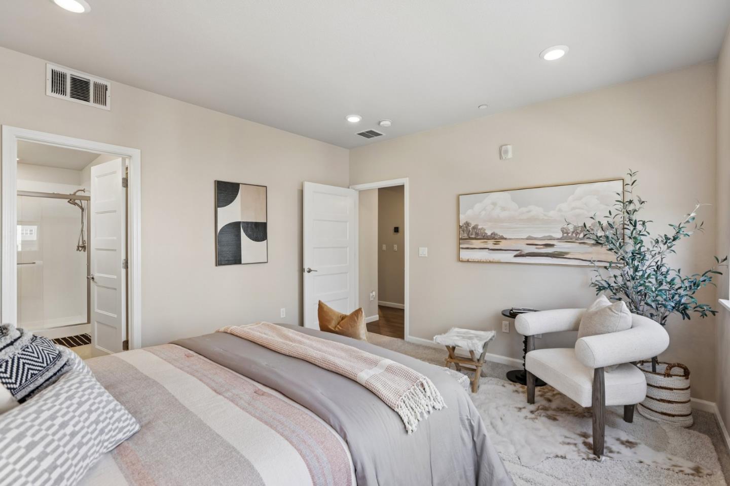 Photo #22: ML82052738 Listing: Photo #22