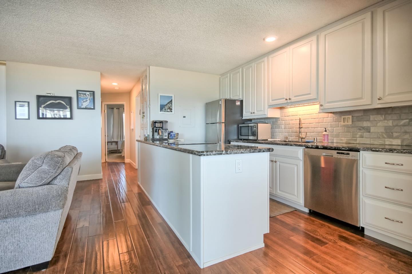 825 Balboa AVE 205, Capitola, CA 95010, Photo 6