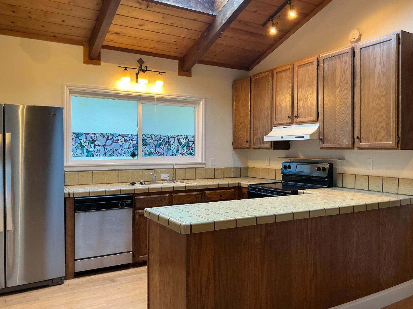 124 Culligan CT, BoulderCreek, CA 95006, Photo 3