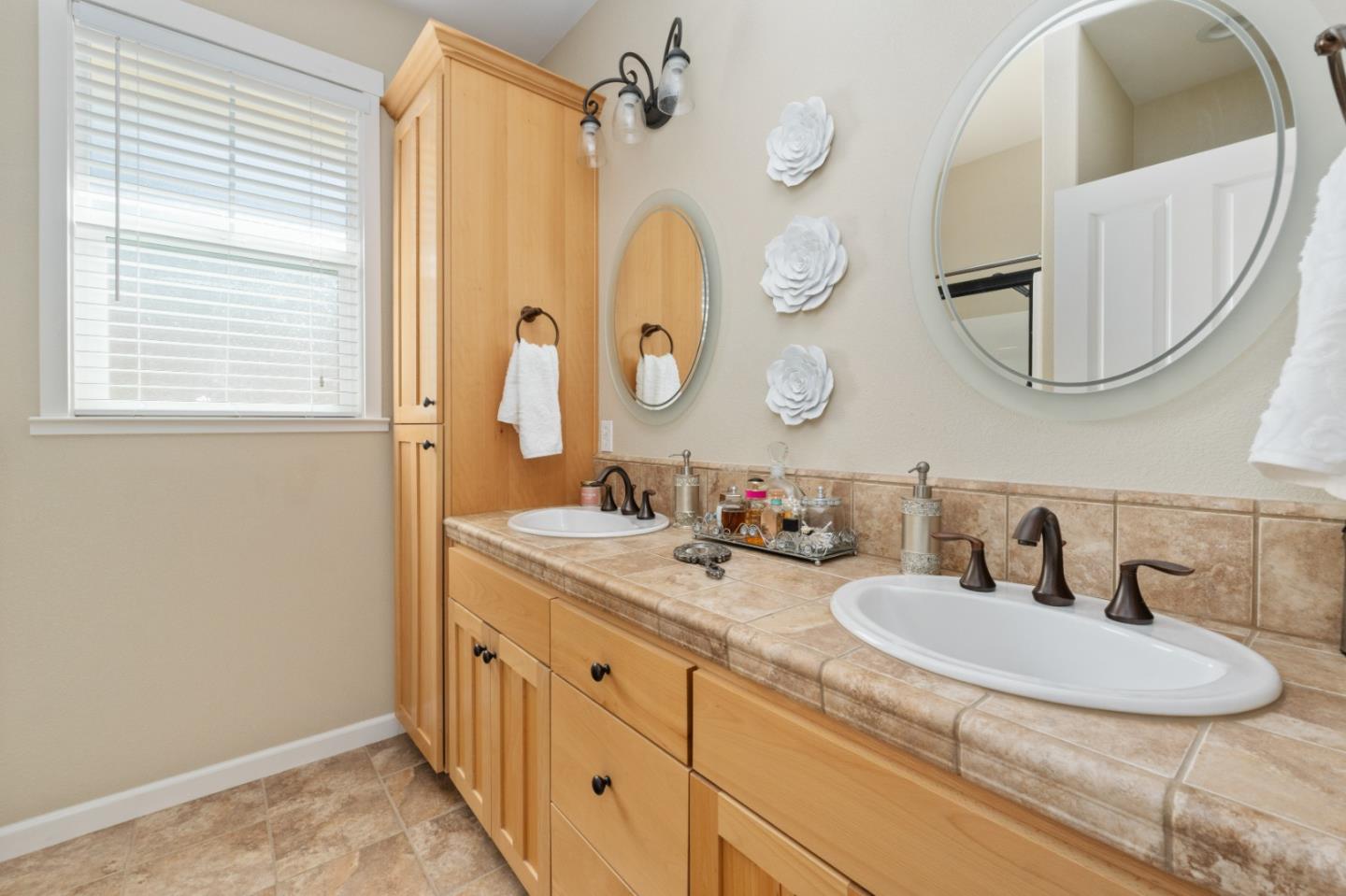 136 Cottage Cir, Murphys, CA 95247 photo 21