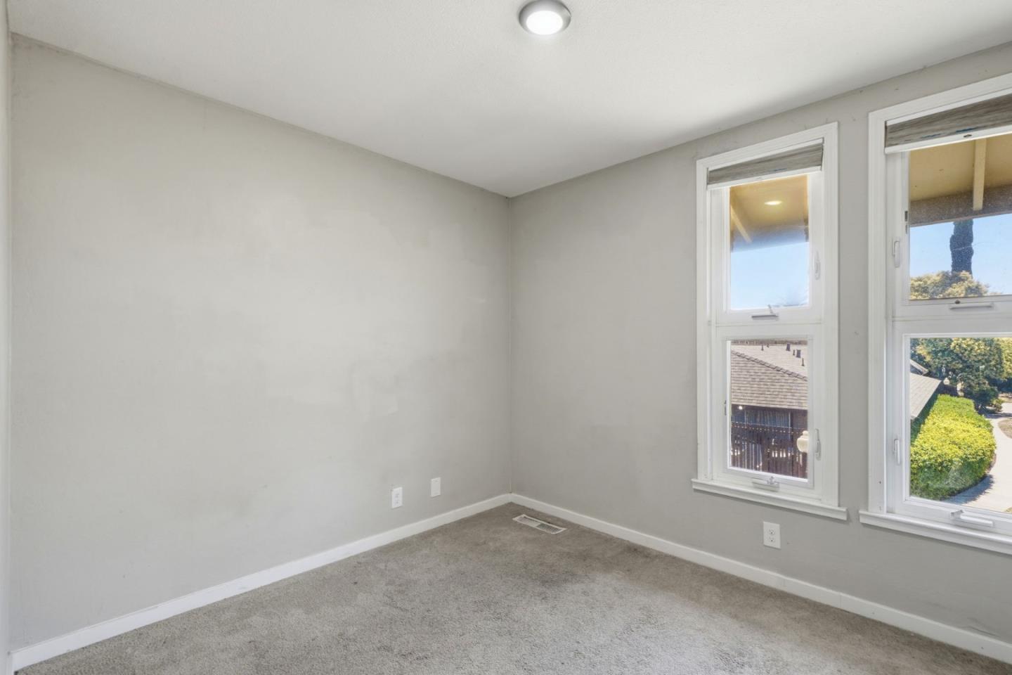 1806 Chinquapin Ct Apt C, Concord, CA 94519 photo 9