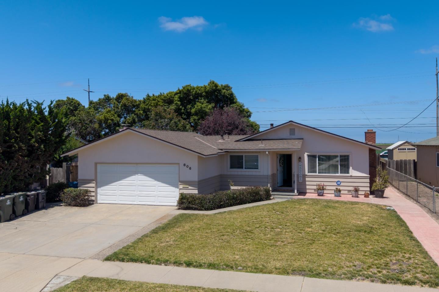 806 Columbia AVE, SALINAS, CA 93901
