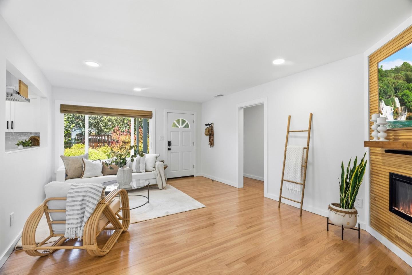 3052 Elda LN, SantaCruz, CA 95062, Photo 6