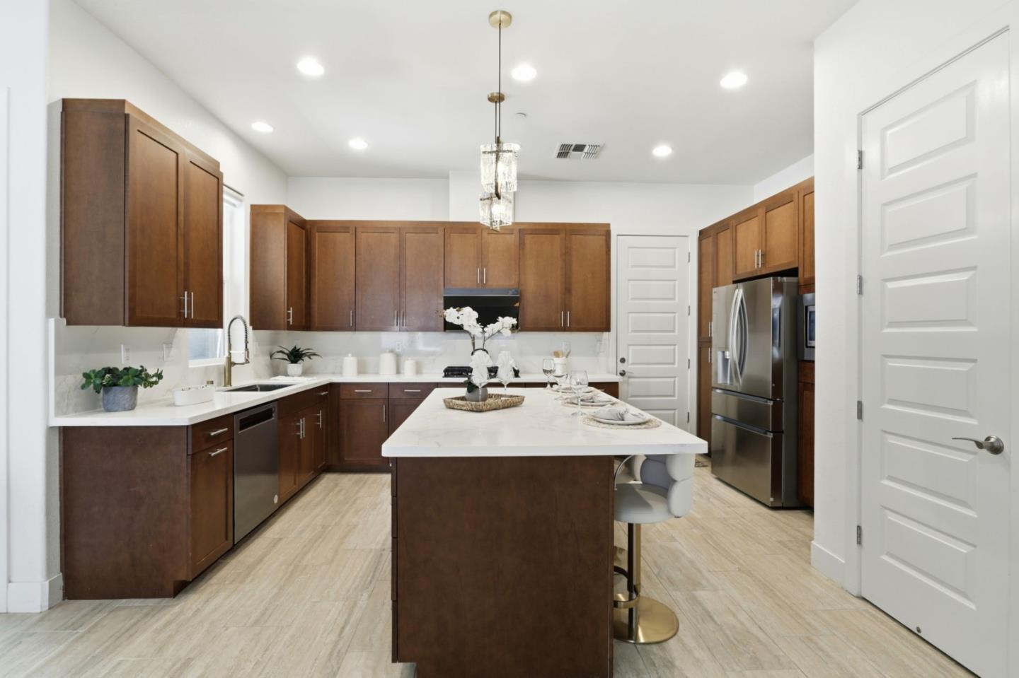 571 Odyssey LN, Milpitas, CA 95035, Photo 7