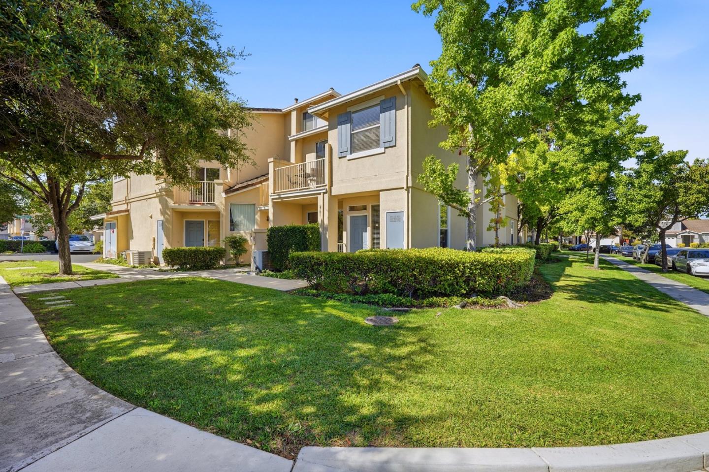 513 Manhattan PL, SanJose, CA 95136, Photo 2