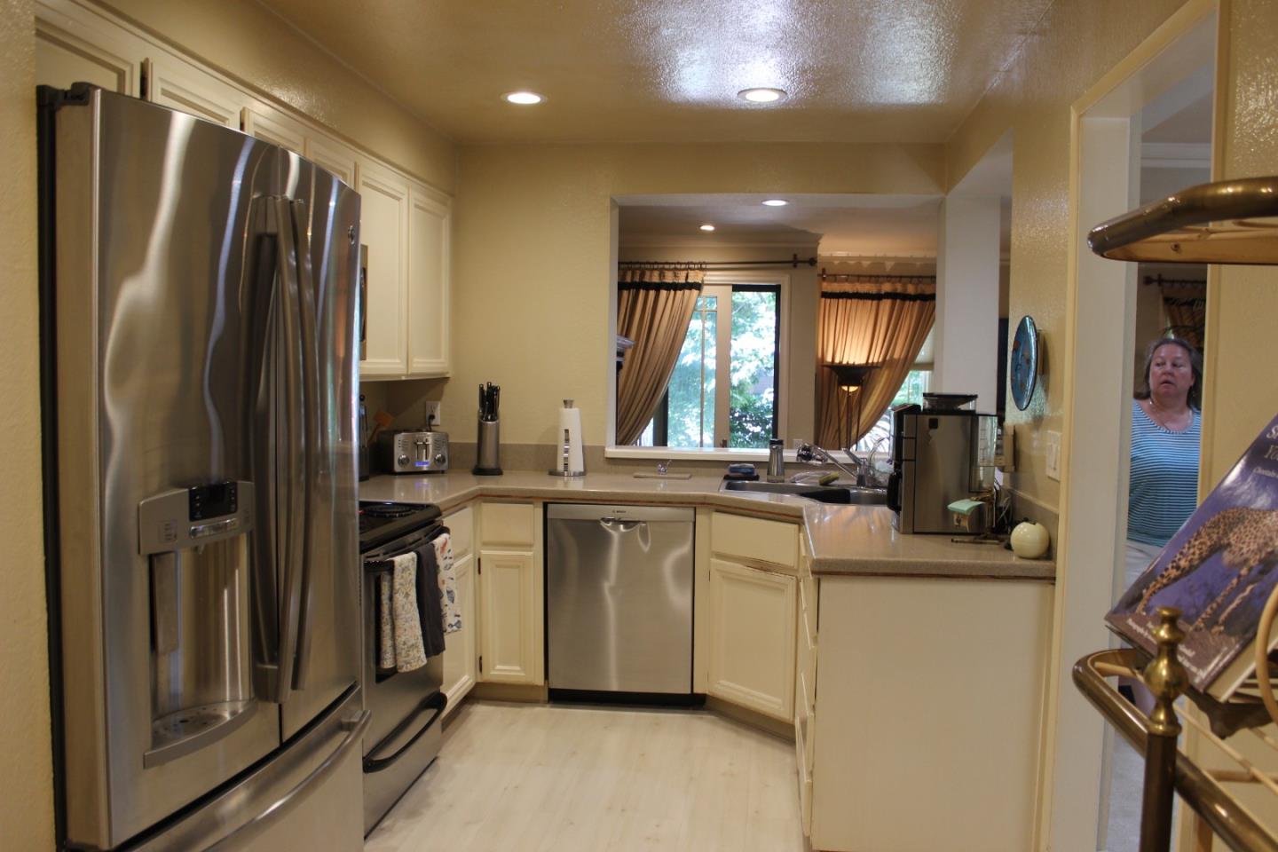 228 Flynn AVE, MountainView, CA 94043, Photo 6