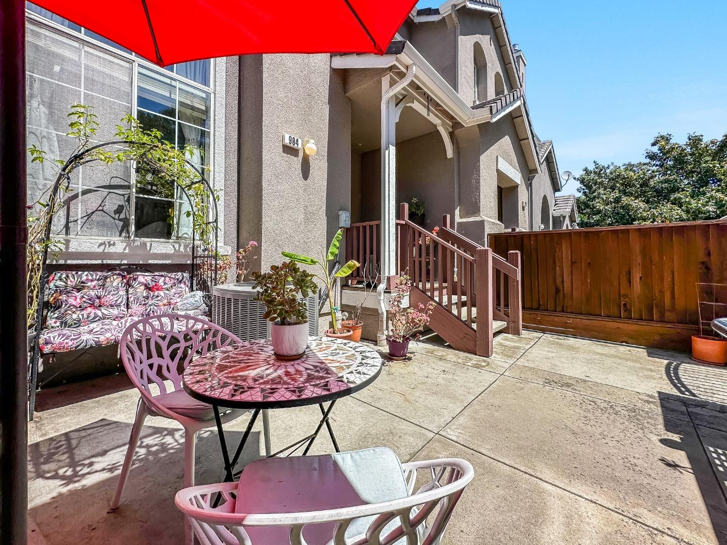 984 Goodacre LN, SanJose, CA 95125, Photo 3