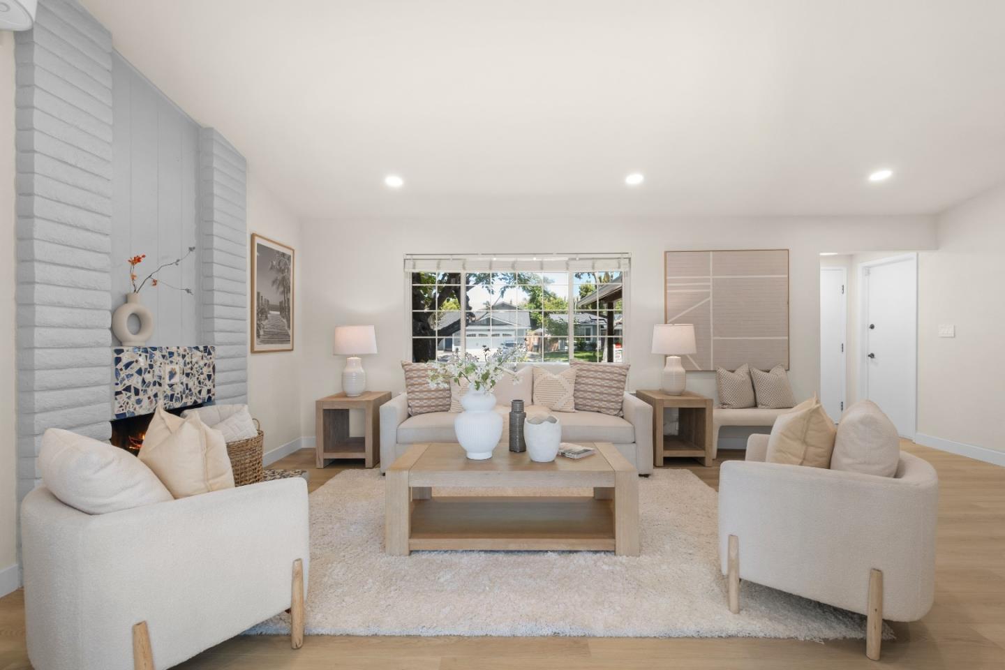 1873 Camargo DR