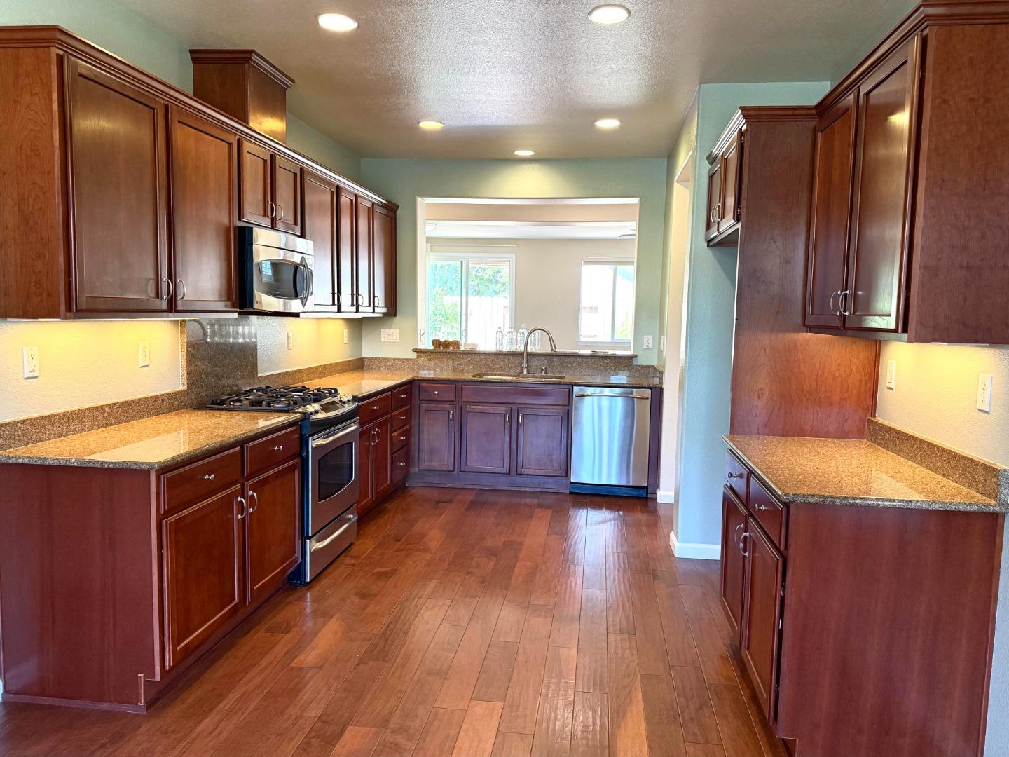 9946 Hatherton WAY, ElkGrove, CA 95757, Photo 3