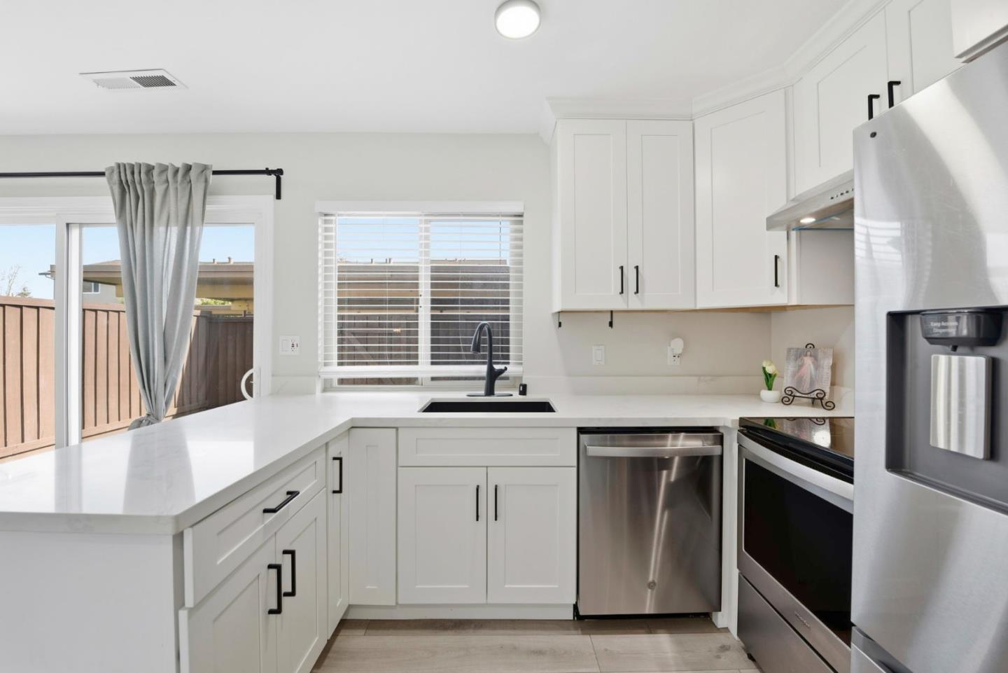 27492 Ponderosa CT, Hayward, CA 94545, Photo 6