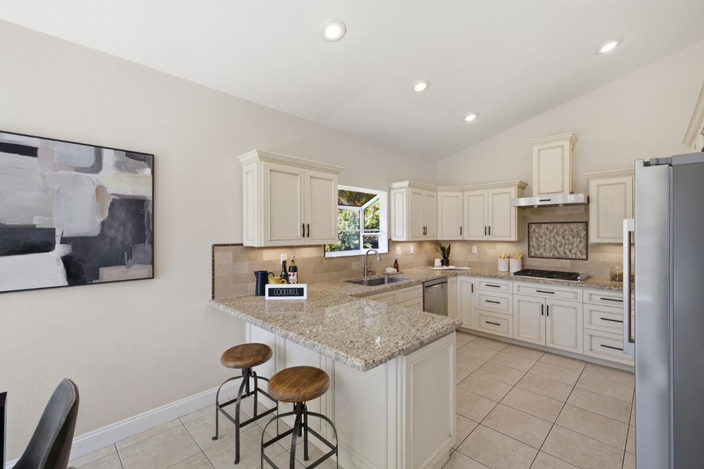 90 Angelica WAY, MorganHill, CA 95037, Photo 7