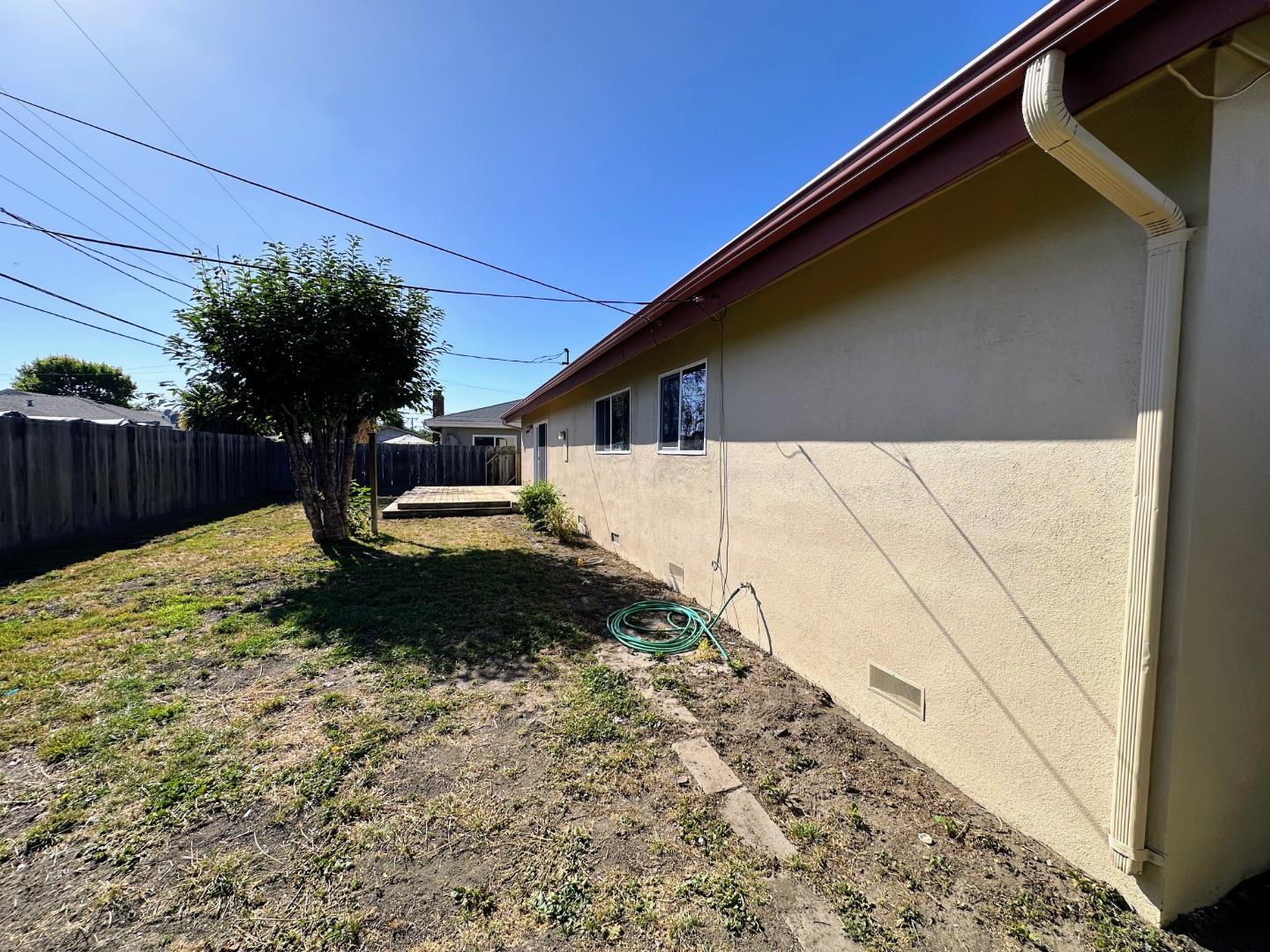 737 Saint Ann DR, Salinas, CA 93901, Photo 6