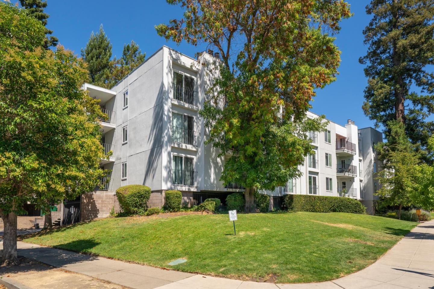 601 Leahy ST 306