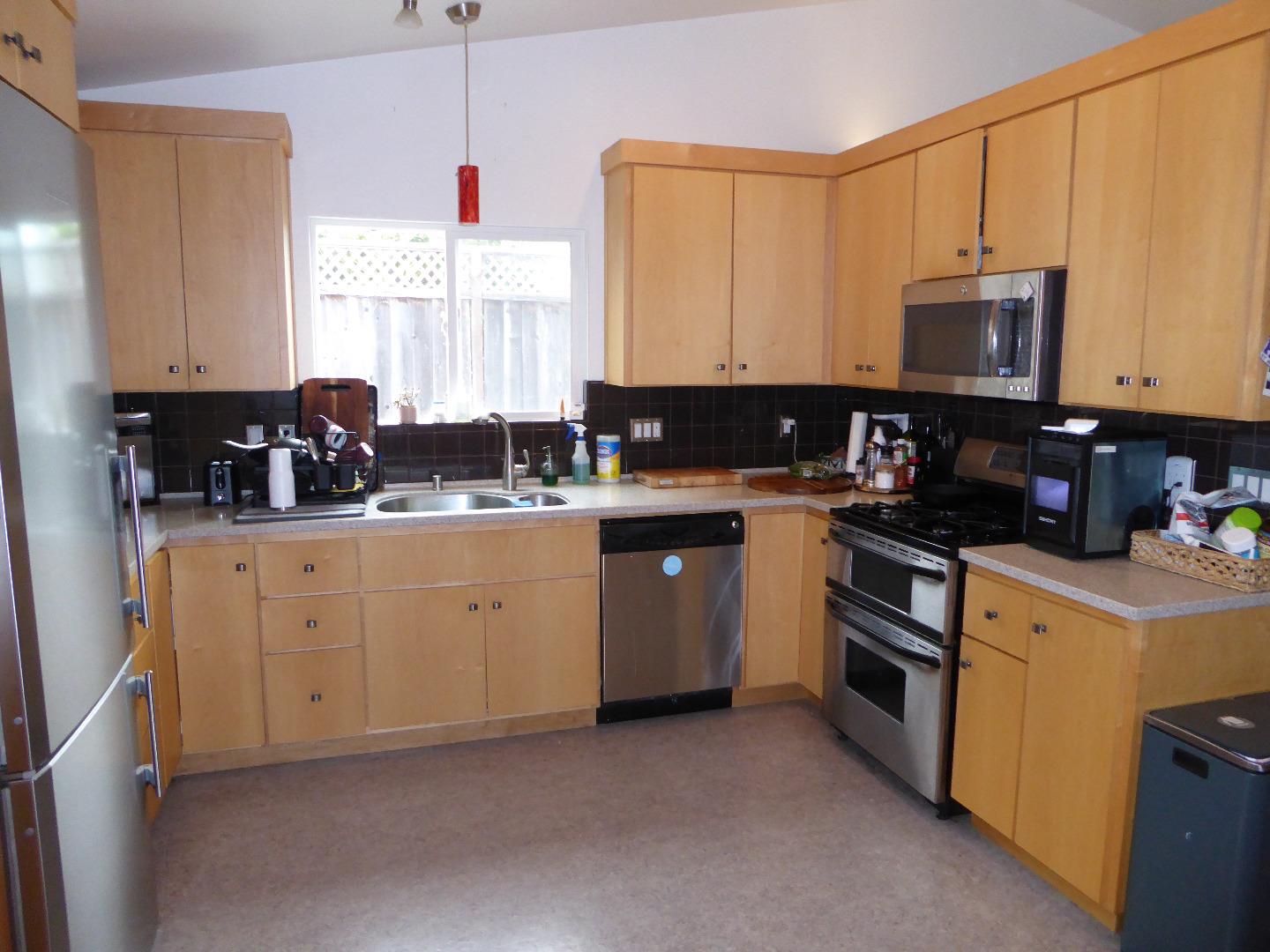 927 Corcoran AVE, SantaCruz, CA 95062, Photo 6
