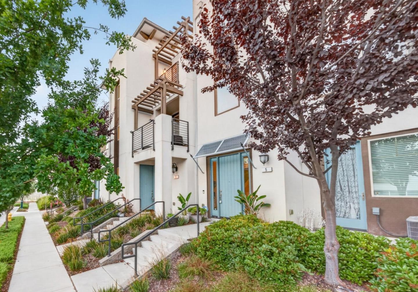 3077 Valley Of Hearts Delight PL 6, SanJose, CA 95136, Photo 2