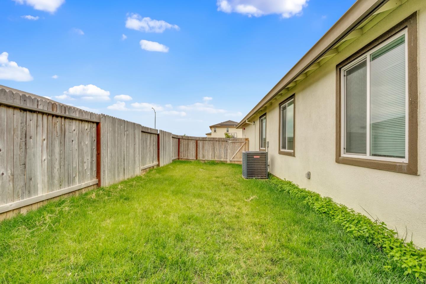4076 Eugene Dr, Olivehurst, CA 95961 photo 23