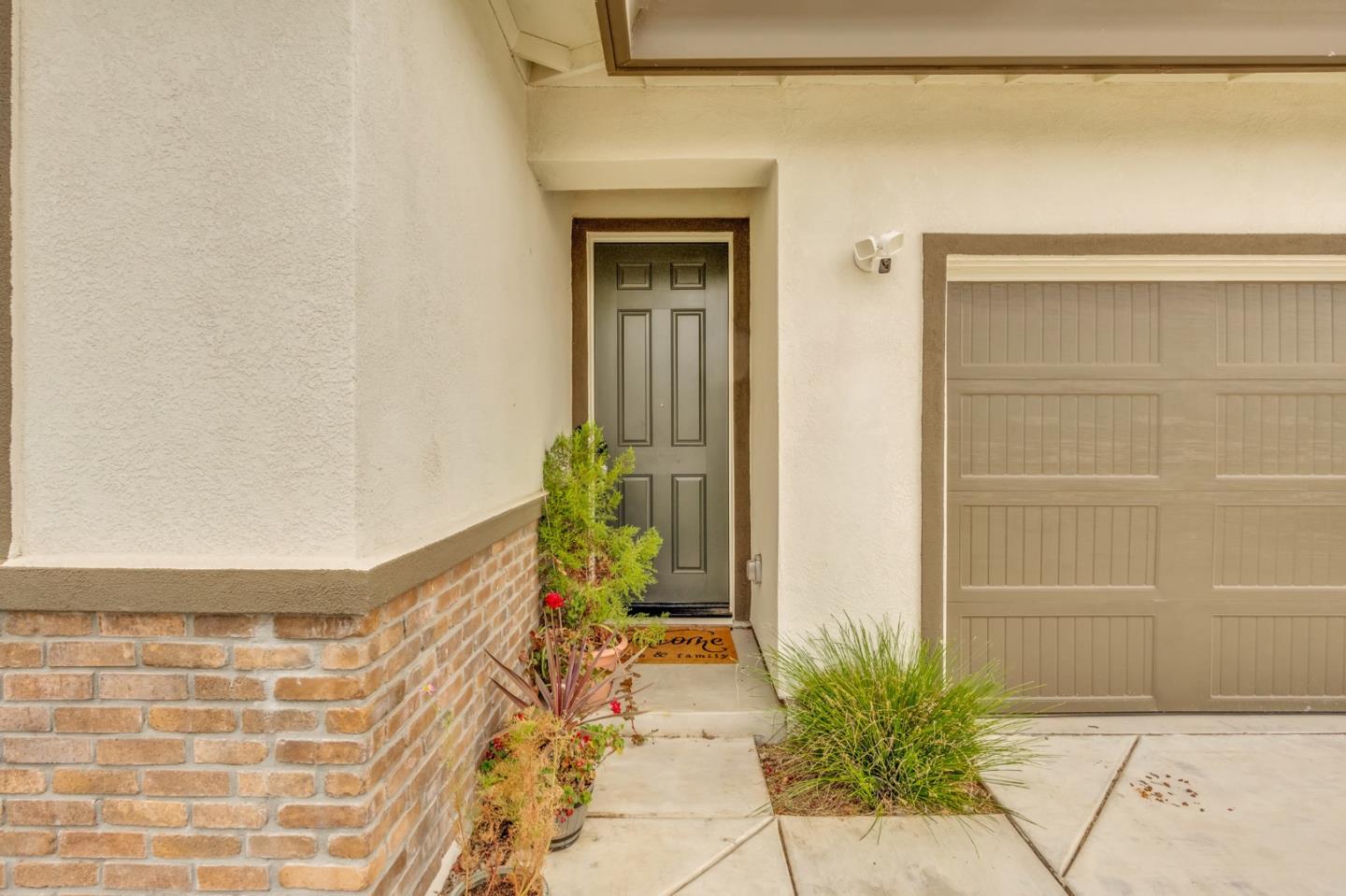 4076 Eugene Dr, Olivehurst, CA 95961 photo 3