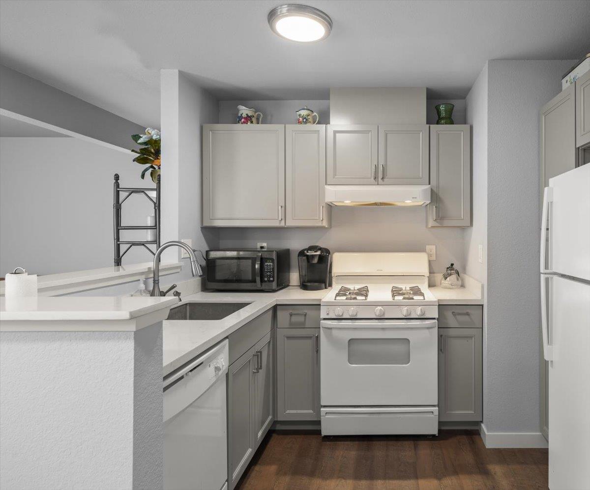 2366 N MAIN ST 5, Salinas, CA 93906, Photo 6