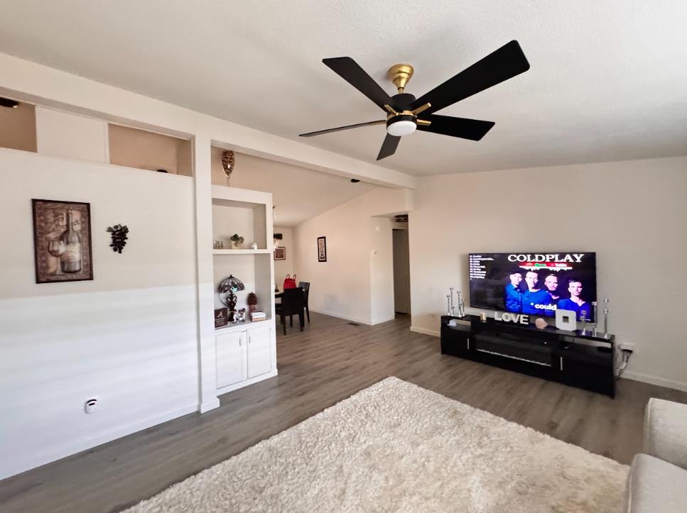 7855 Cottonwood LN 15, Sacramento, CA 95828, Photo 4