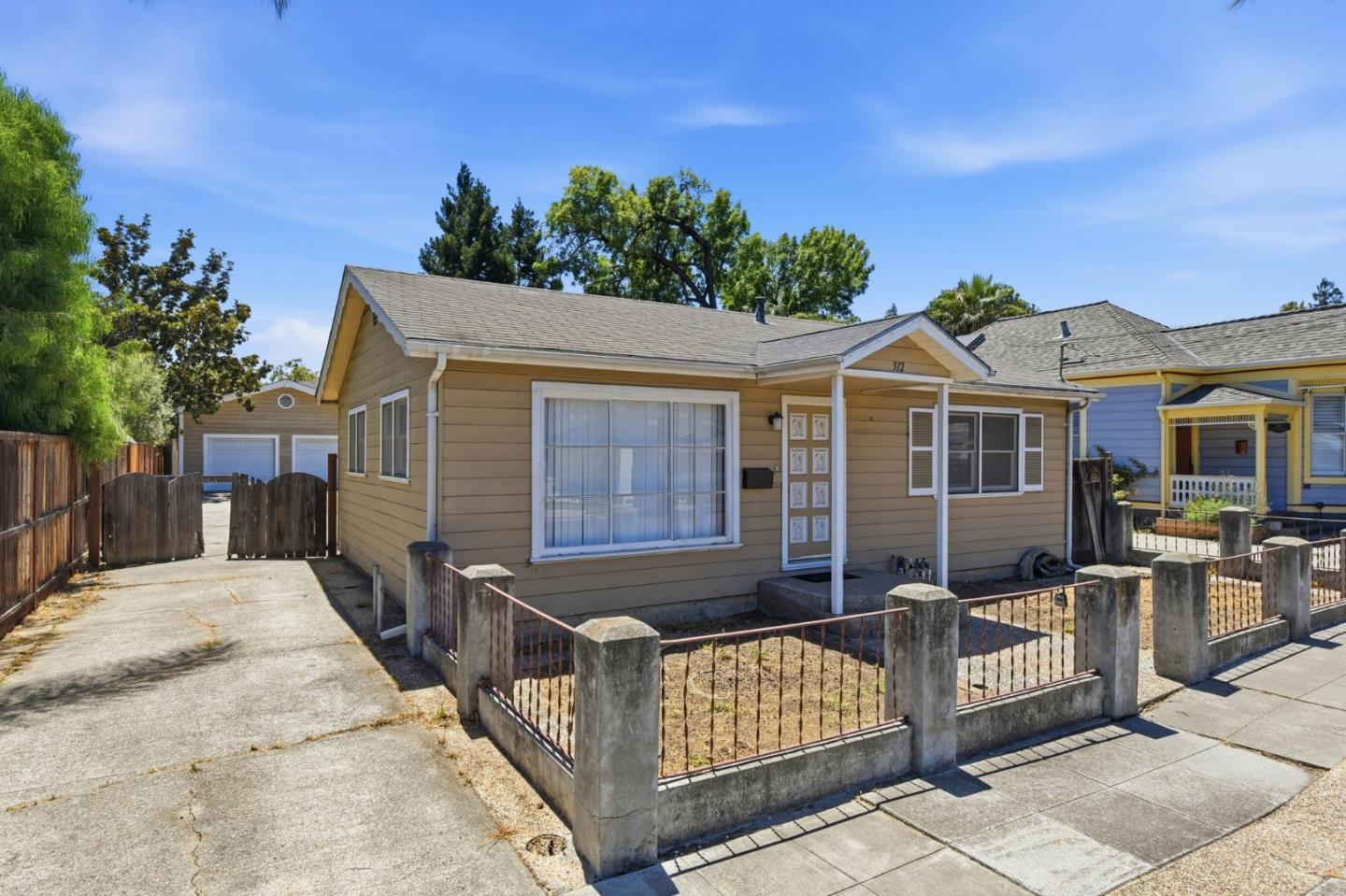 Property photo 3