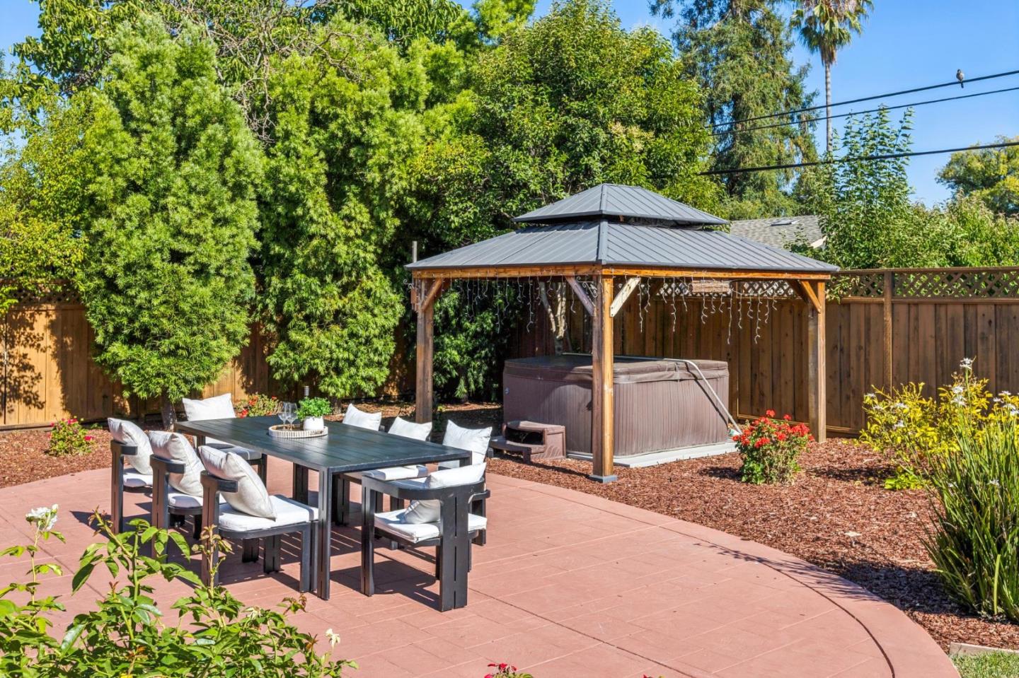 Photo 34
