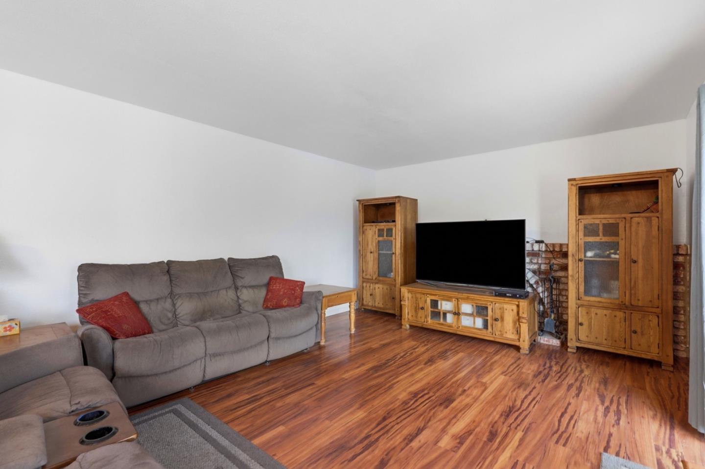 7185 Orchard Dr, Gilroy, CA 95020 photo 8