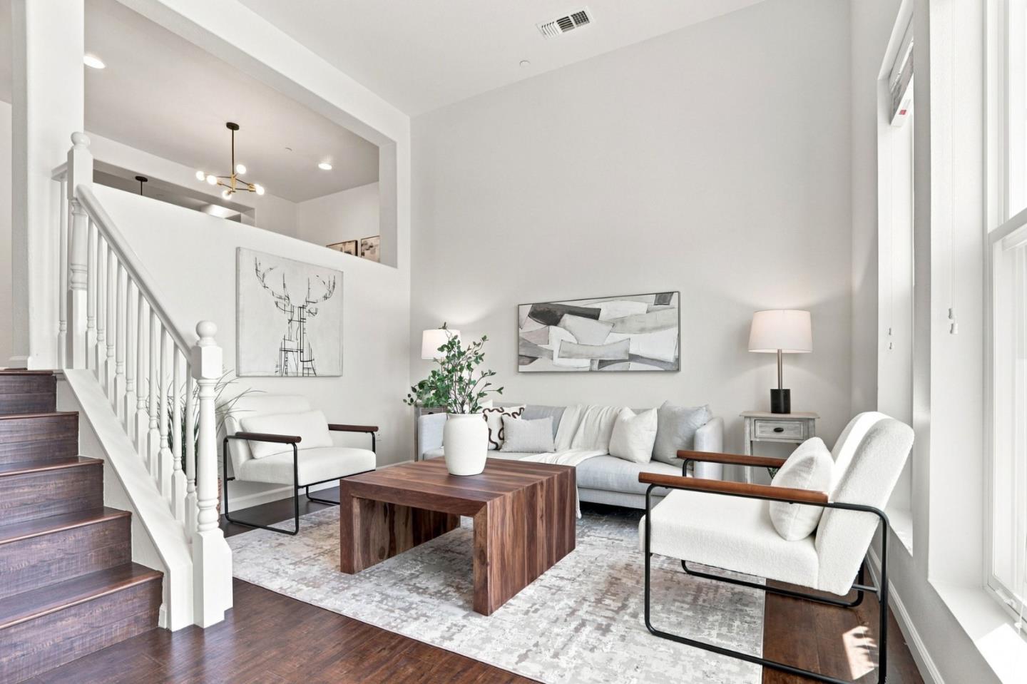 1850 Snell PL