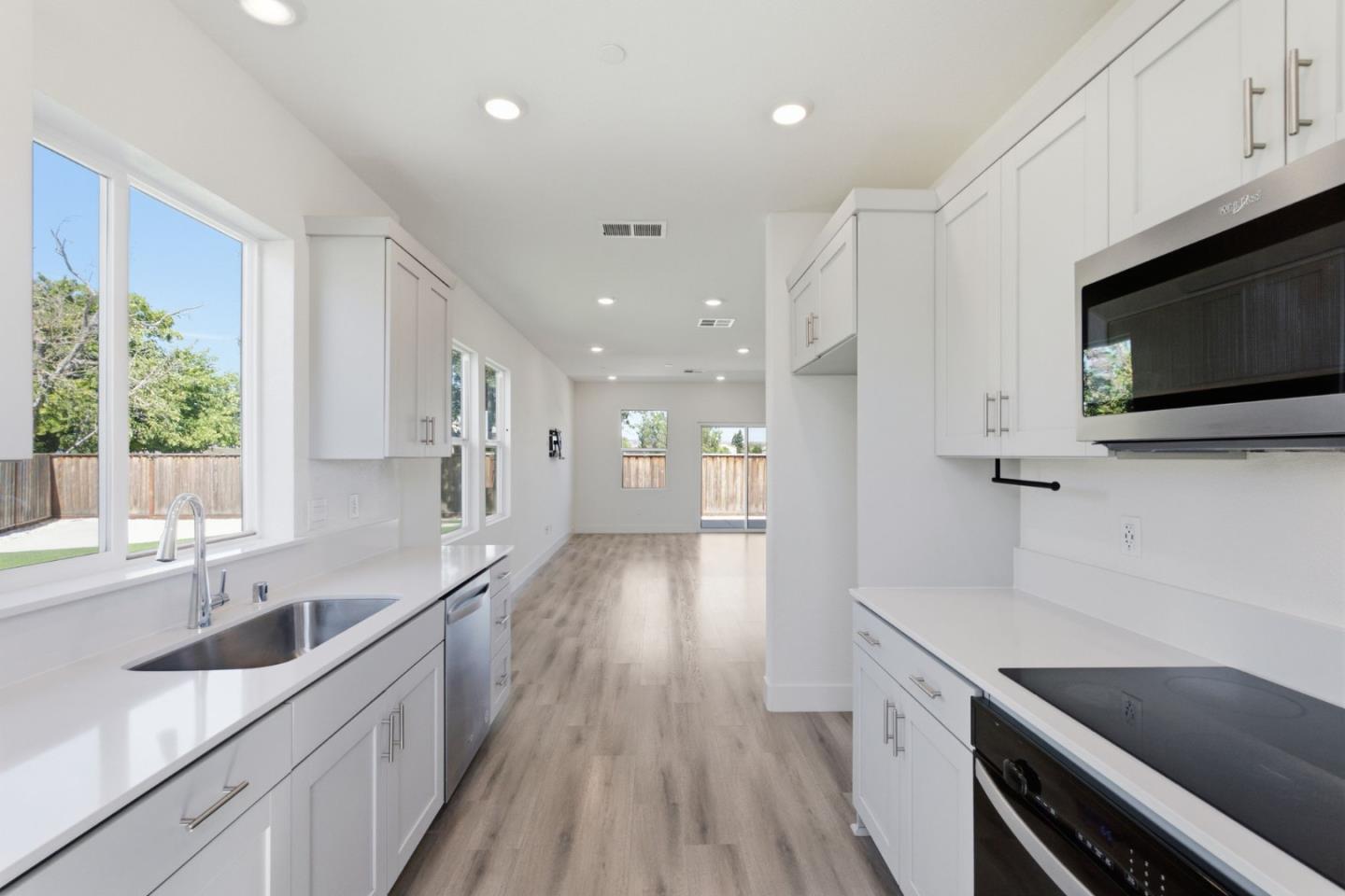 9192 Wickham Ct, Gilroy, CA 95020 photo 11