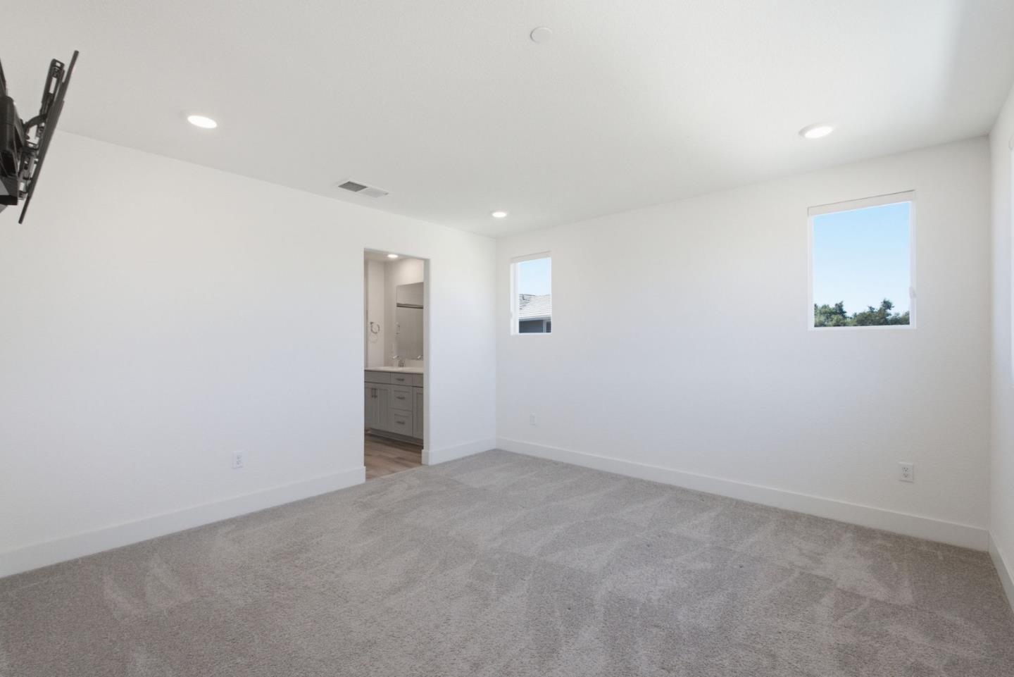 9192 Wickham Ct, Gilroy, CA 95020 photo 16