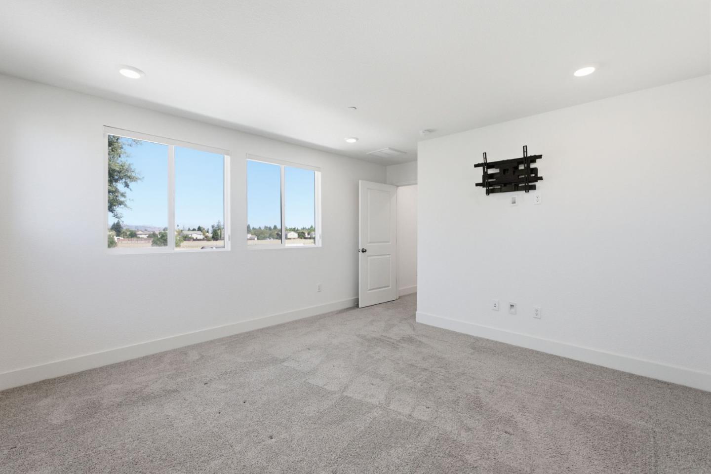 9192 Wickham Ct, Gilroy, CA 95020 photo 17