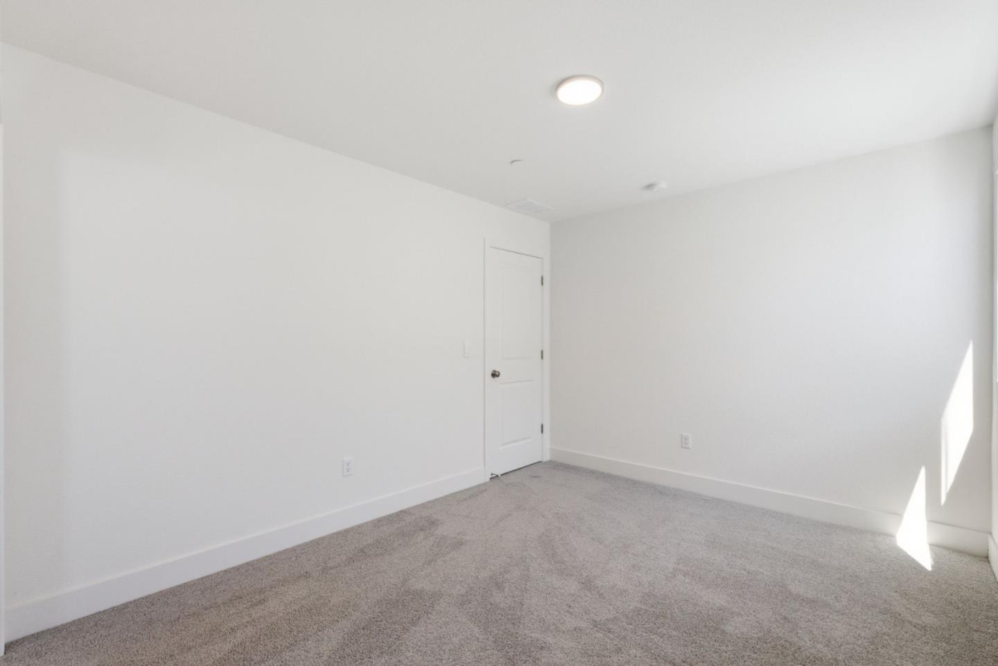 9192 Wickham Ct, Gilroy, CA 95020 photo 27