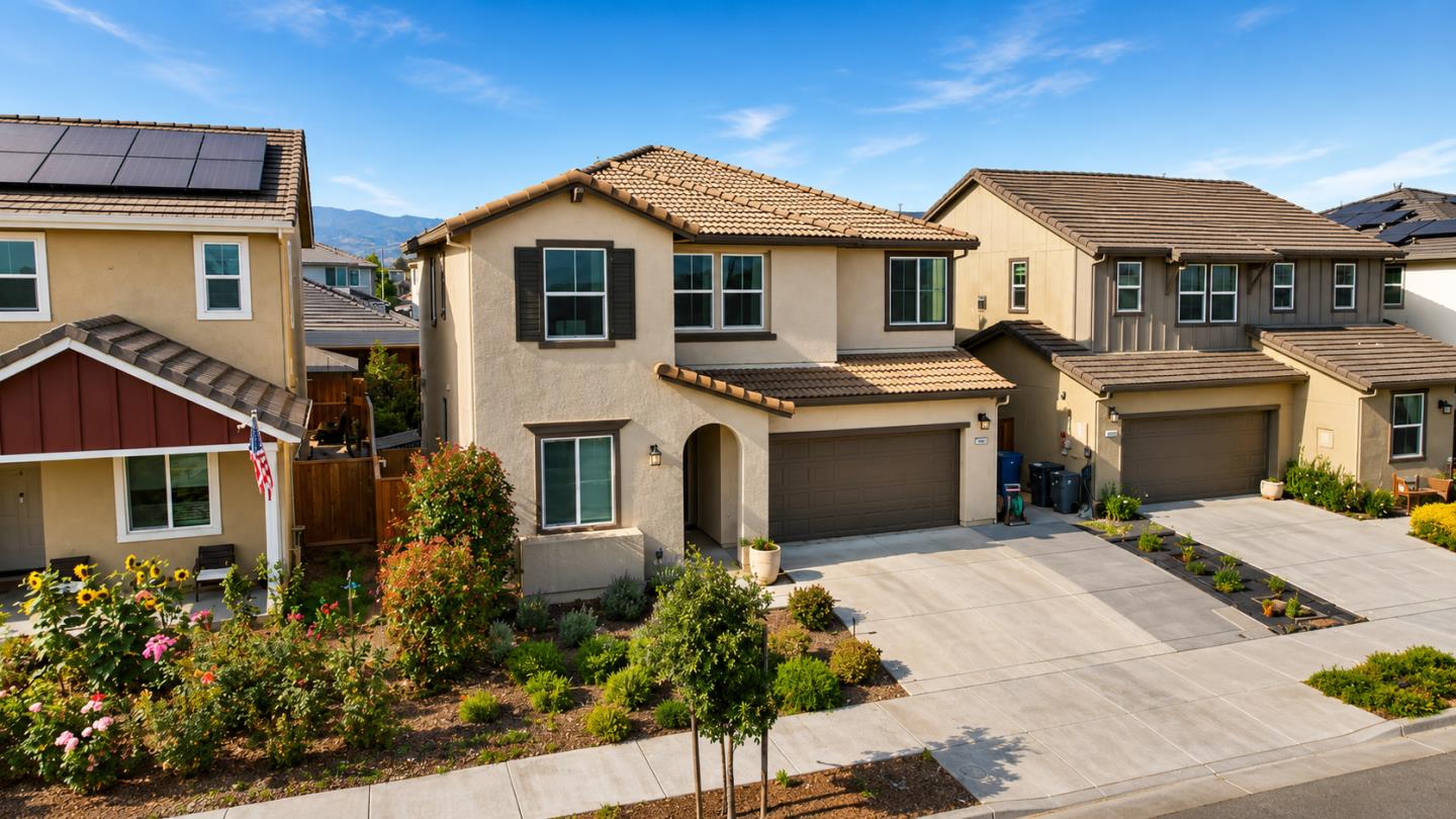 1421 Westside Rd, Hollister, CA 95023 photo 2