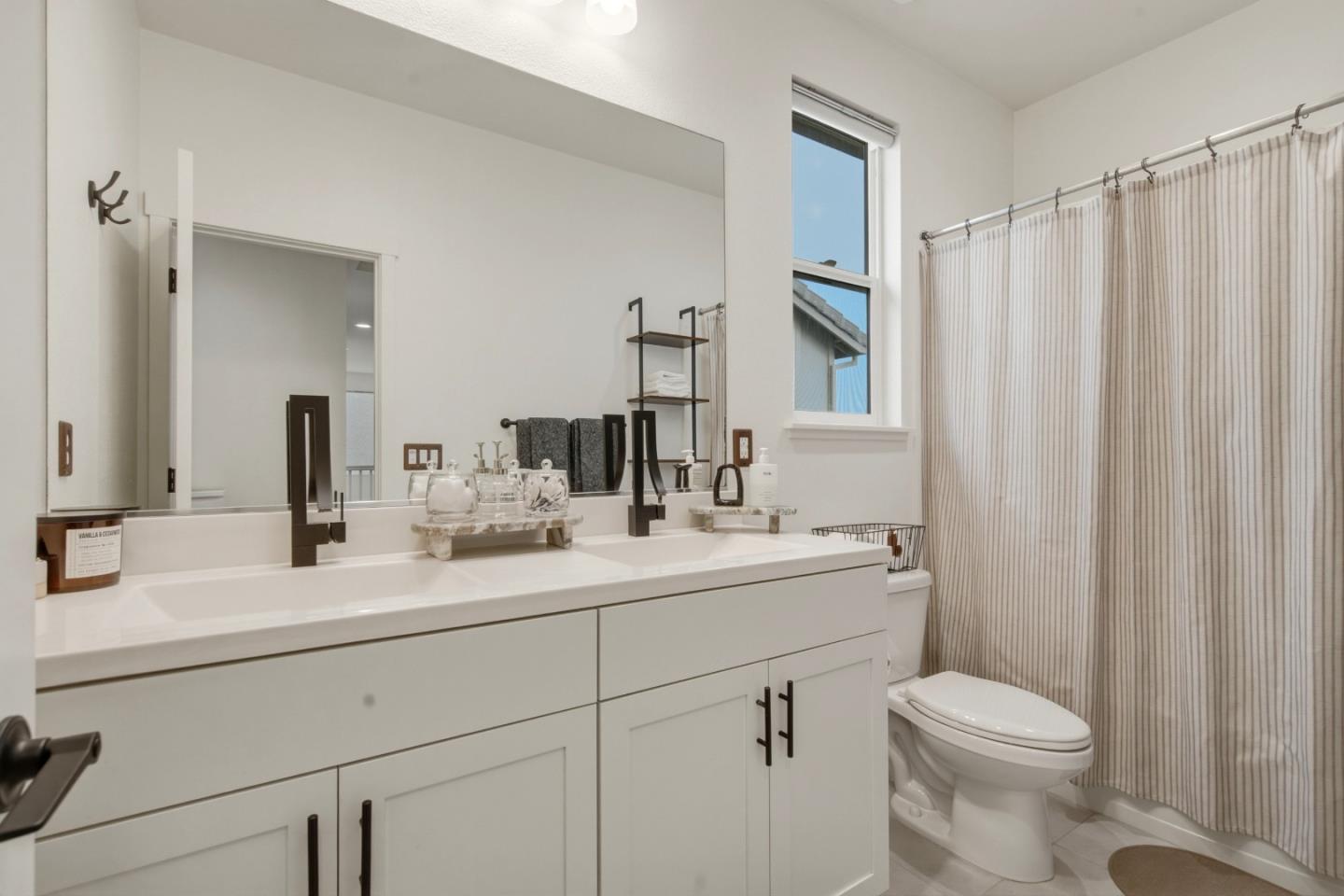1421 Westside Rd, Hollister, CA 95023 photo 33